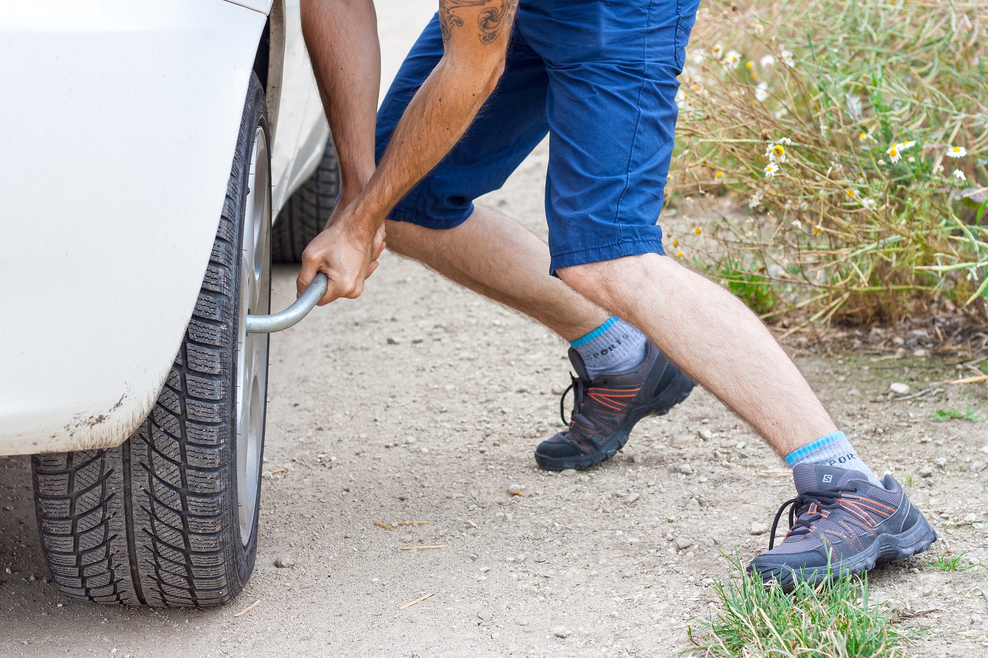 drive safely on a spare tire